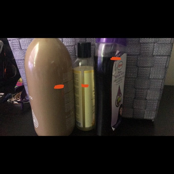 Shampoo bundle - Picture 2 of 5